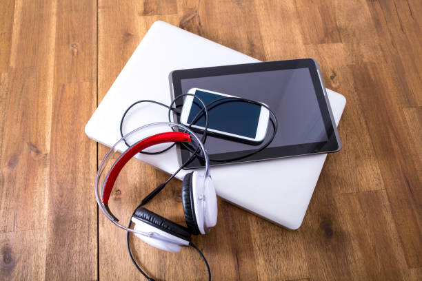 The Streaming Gameplay Gear That Actually Makes You Sound and Look Better