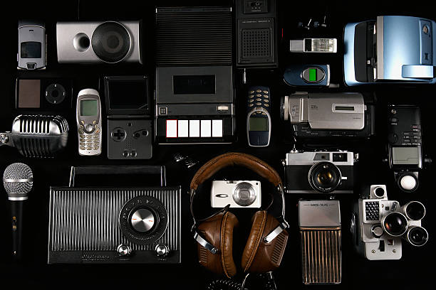 Retro Audio Peripherals: Old Speakers, Sound Cards, and Headphones That Still Sound Great